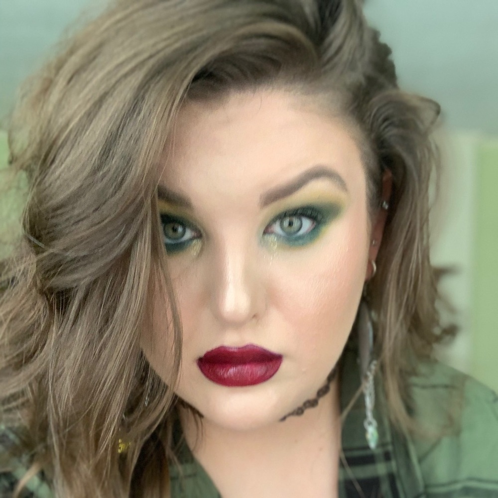 Meet your Posher, Kaitlyn